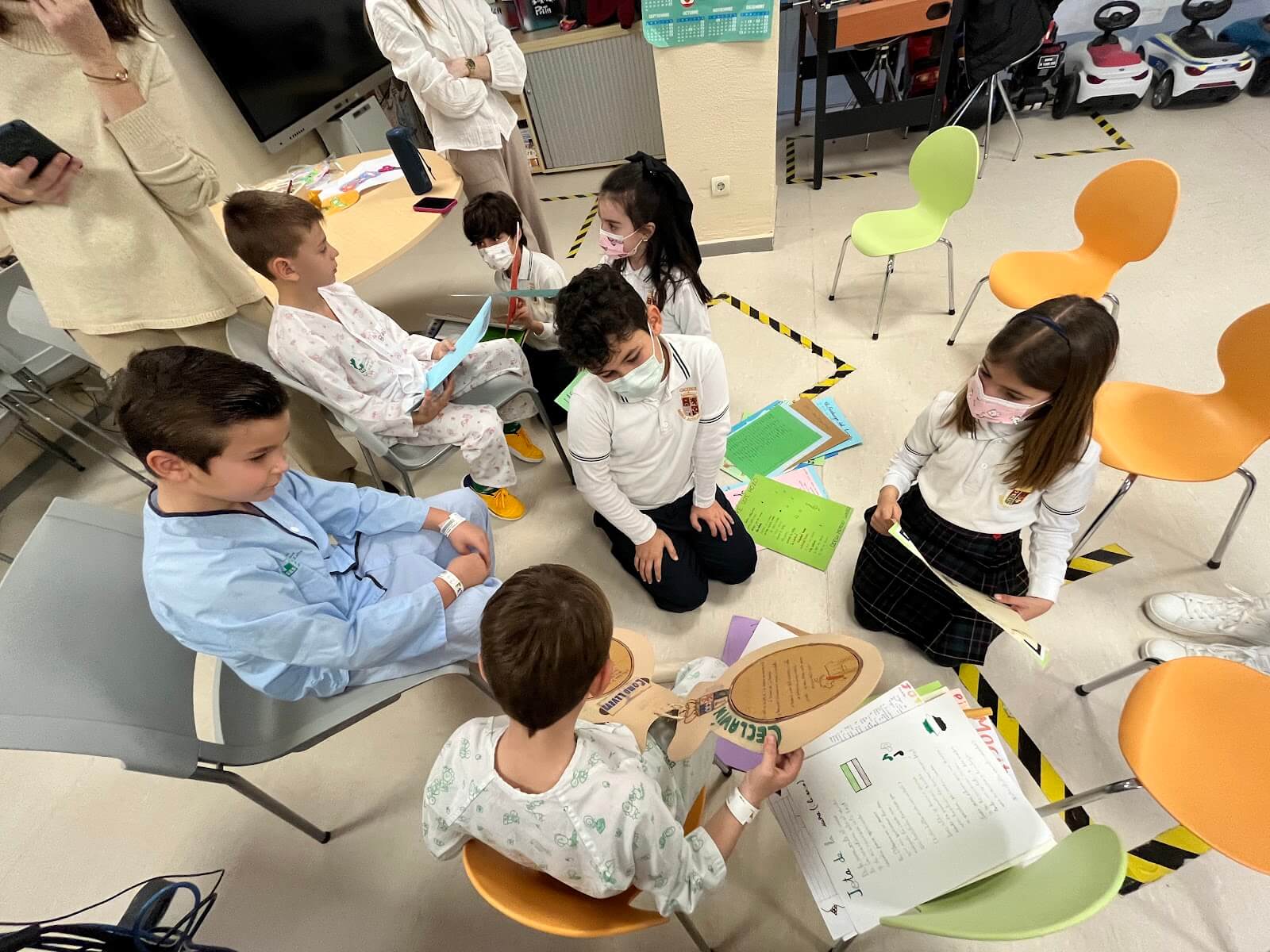 INTERCAMBIO CANCIONES Y FOLKLORE EXTREMEÑO POR PARTE DEL ALUMNADO DE 4º PRIMARIA COLEGIO MARÍA AUXILIADORA